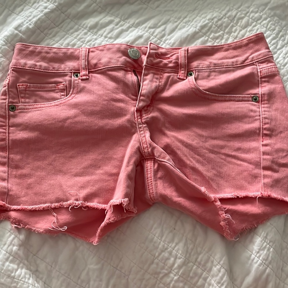 Light pink American eagle jean shorts